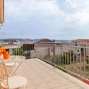https://apartments-da-trogir.splithotels.org